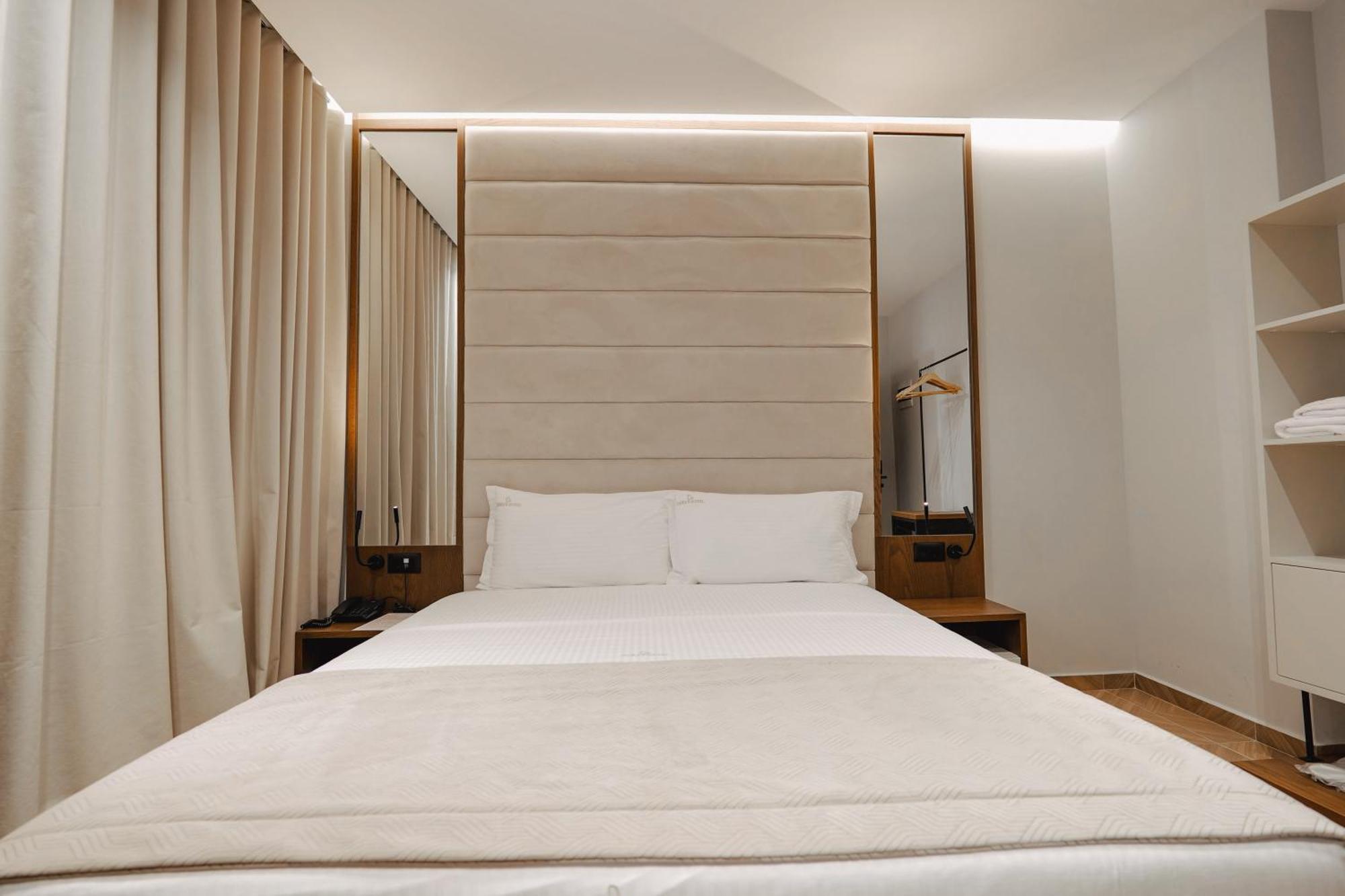 Duka'S Hotel Ksamil Luaran gambar