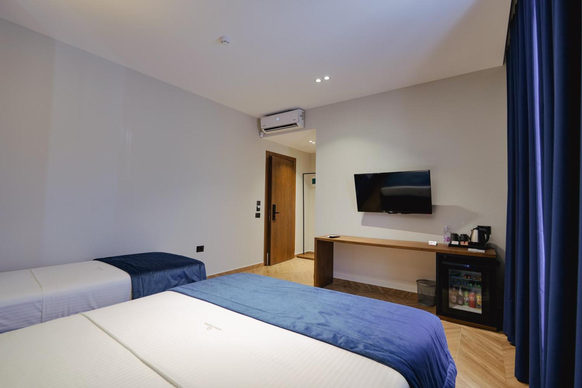 Duka'S Hotel Ksamil Luaran gambar